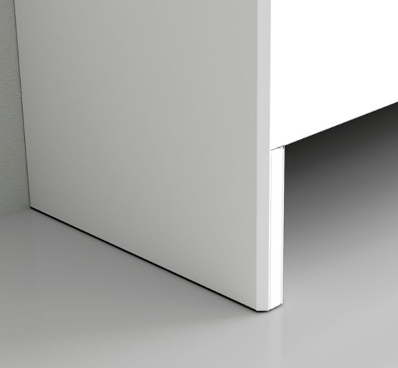 Schrankzeile mit Waschbecken und Instrumentenschrank Schrankzeile mit Waschbecken und Instrumentenschrank